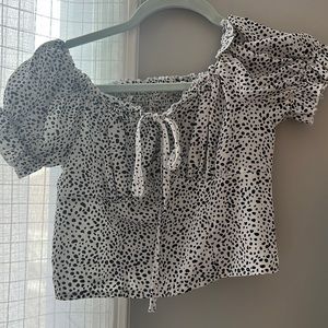 Speckled Black & White Top